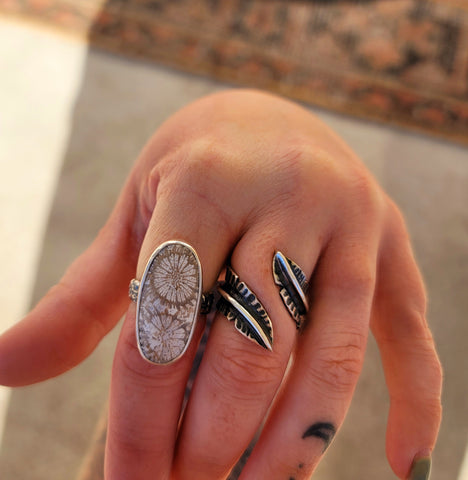 🐚✨️Fossilized coral statement rings✨️🐚
